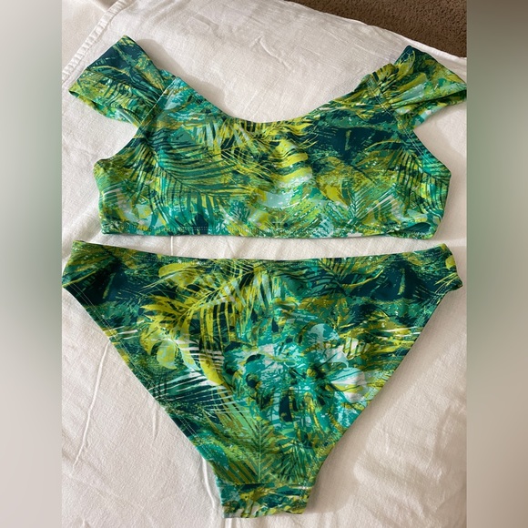 Coral Tropics by Apolo Swimwear Green Fern print Bakini - Picture 2 of 2